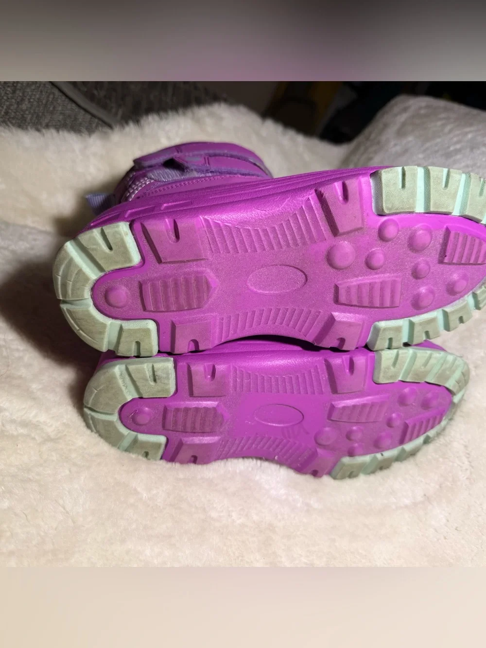 Skechers Girl Snow Slopes-Rainier Days waterproof snow boots purple size 3